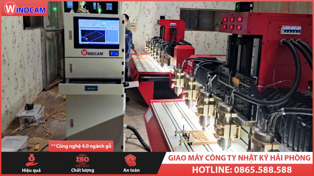 Giao 02 máy đục gỗ CNC 2225 - 6 công ty Nhật Ký Hải Phòng