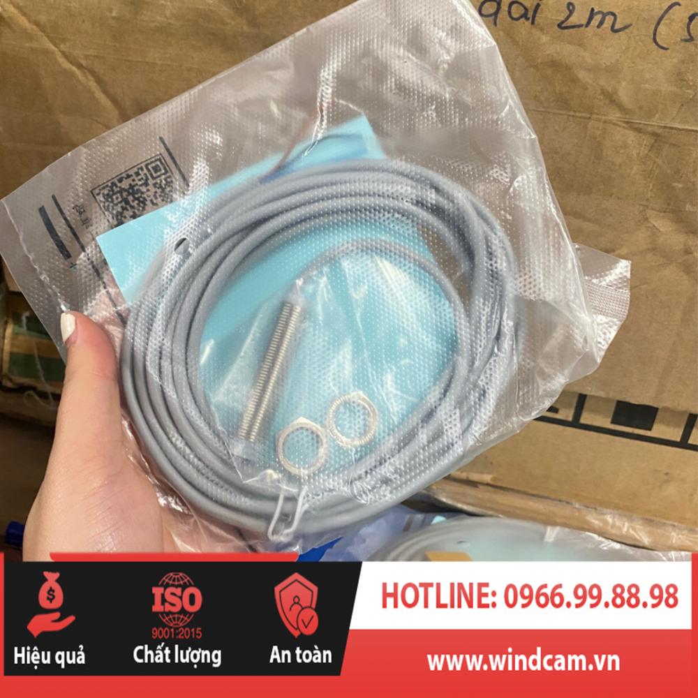 Cảm biến tiệm cận máy CNC đục gỗ 
